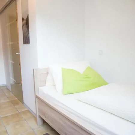 Jederzeit Casa de hóspedes 3*